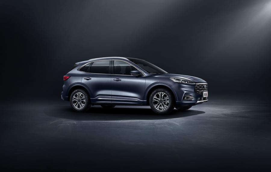  Ford Escape Titanium 2019 года  (CN) (фото 27 из 28)
